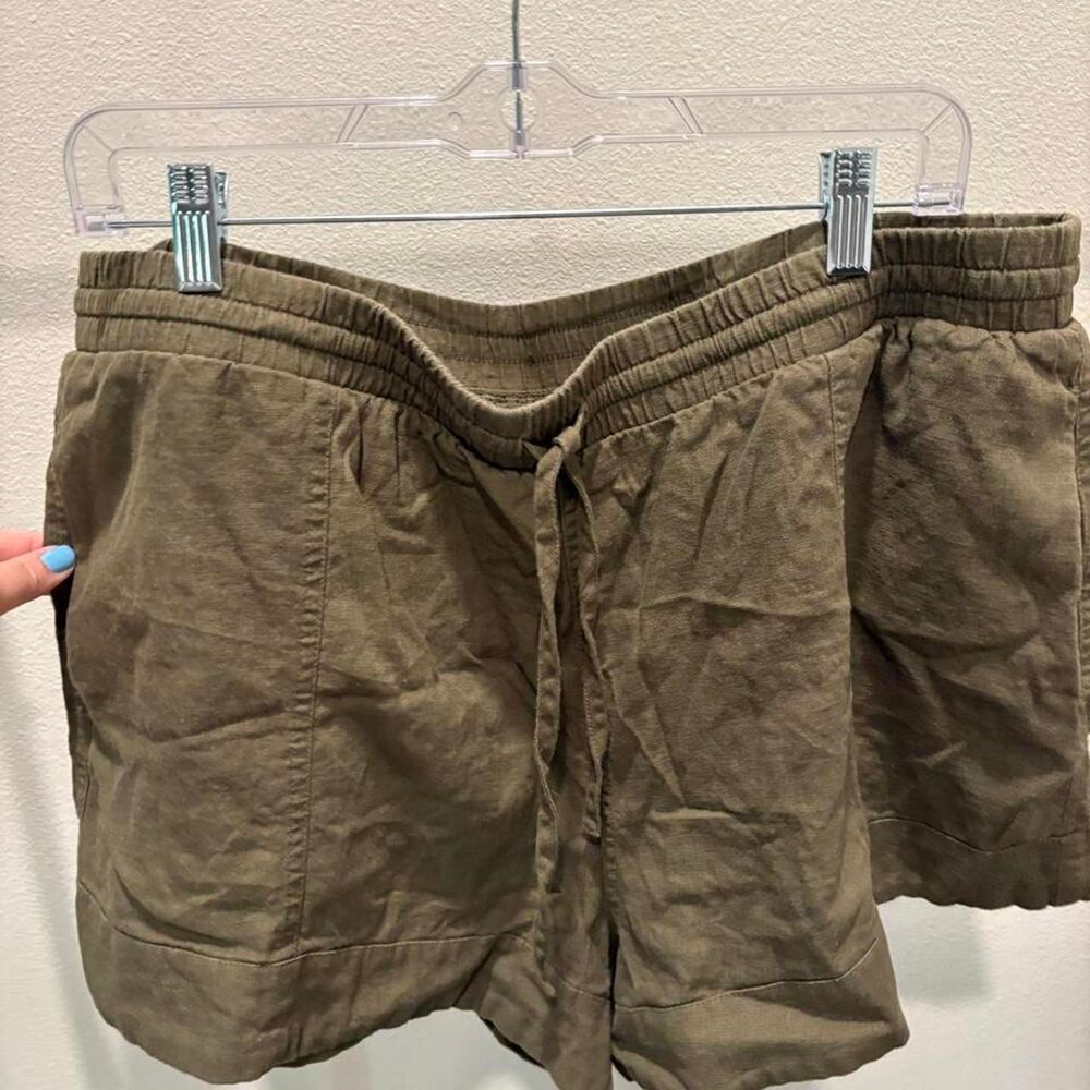 Universal-thread Women's Khaki and Brown Shorts